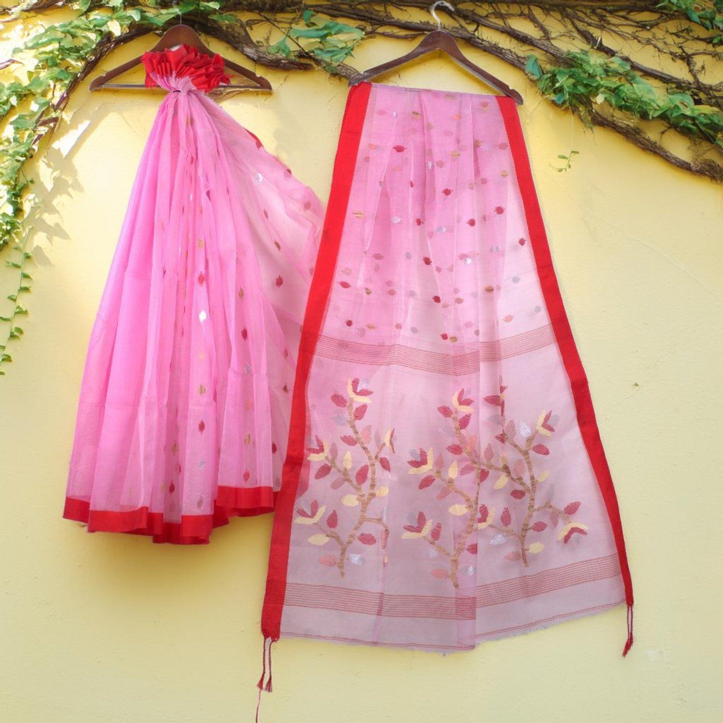 Muslin Jamdhani Saree with Attached Blouse – Silk Mark Certified