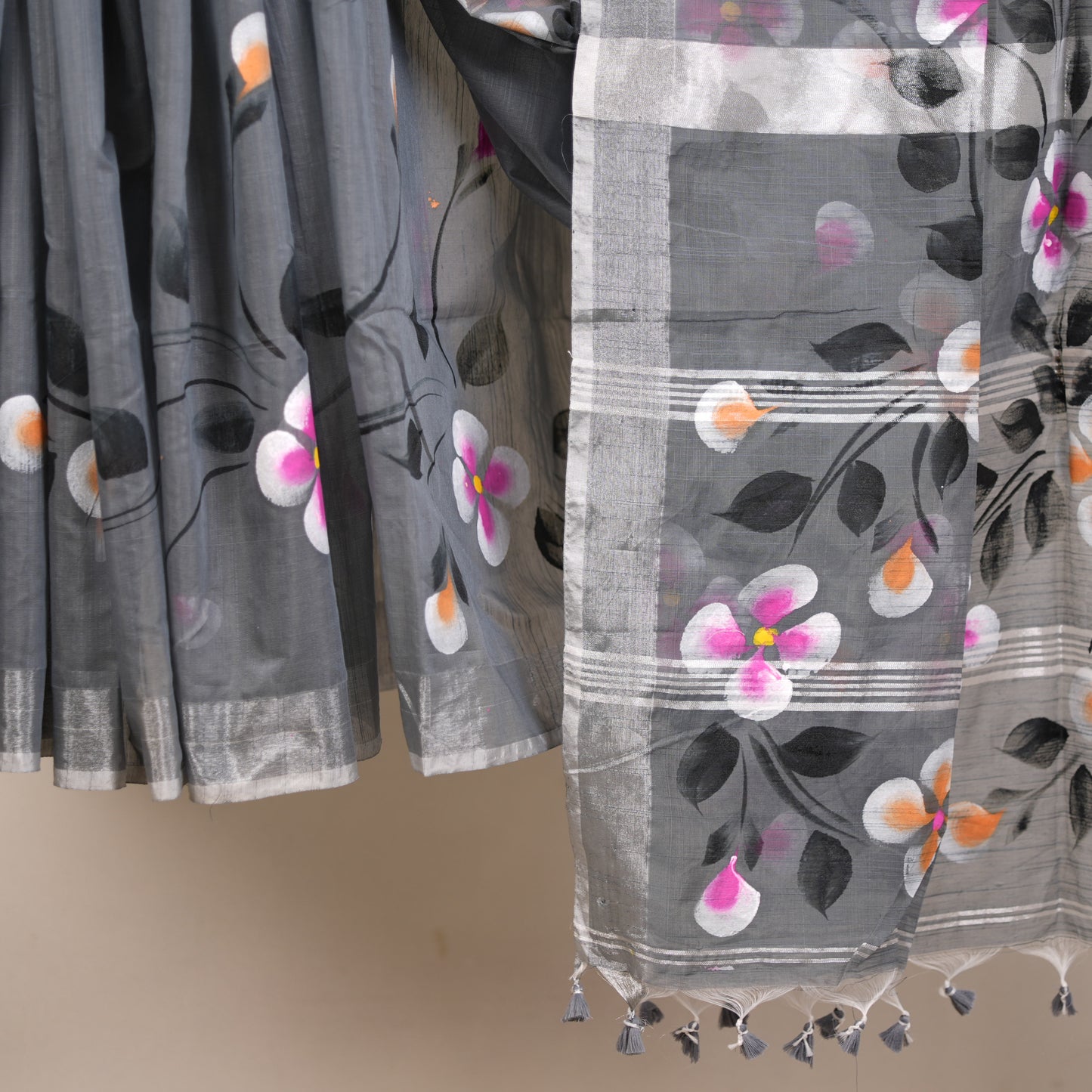 Hand Print Slaf Saree with Attached Blouse