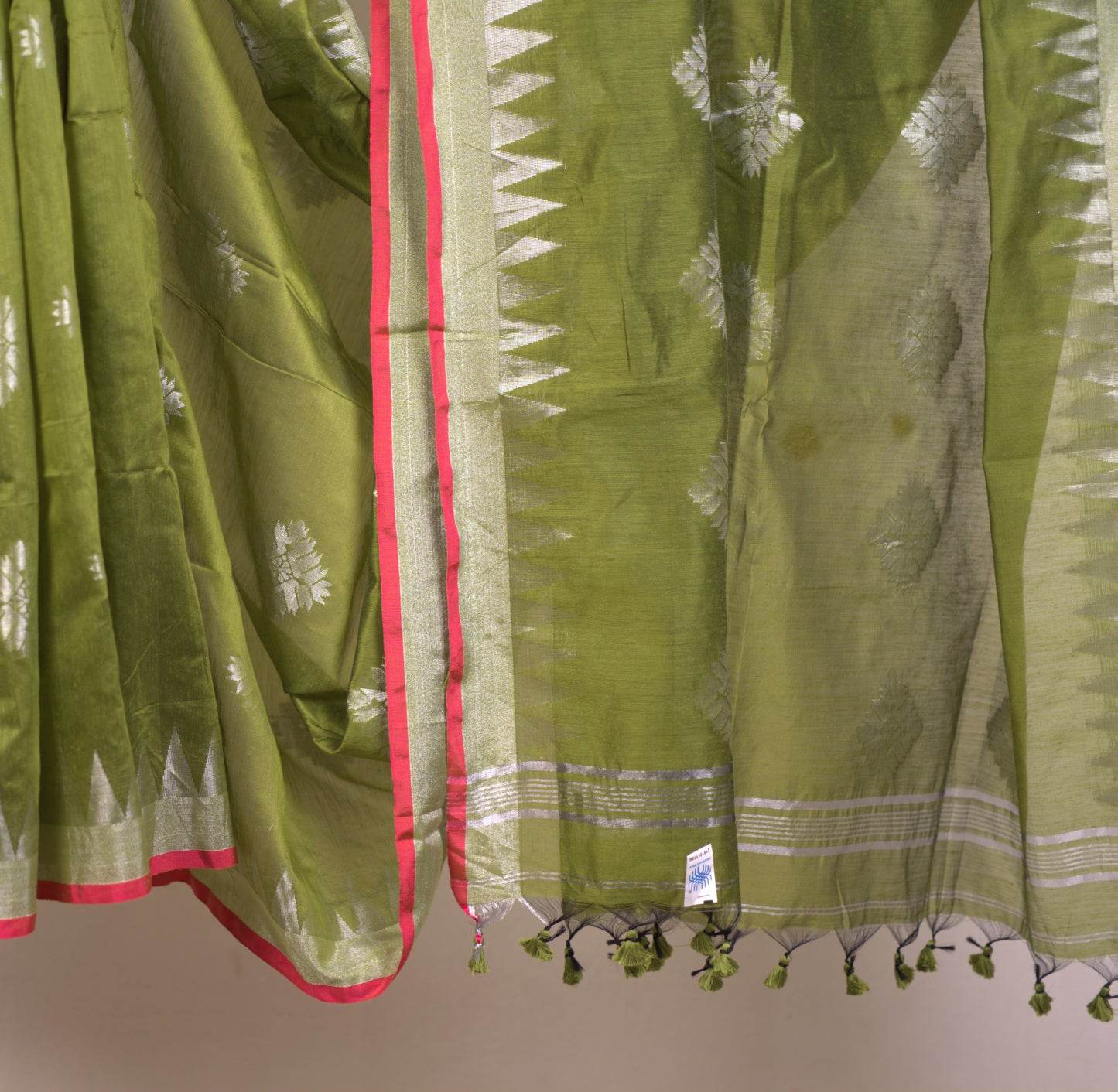 Cotton Silk Saree with Attached Blouse (Handloom)