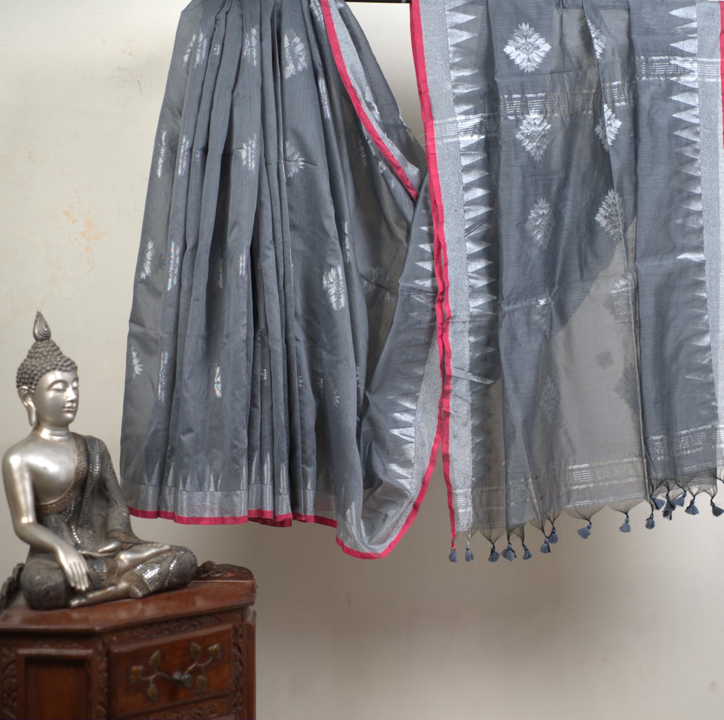 Cotton Silk Saree with Attached Blouse (Handloom)