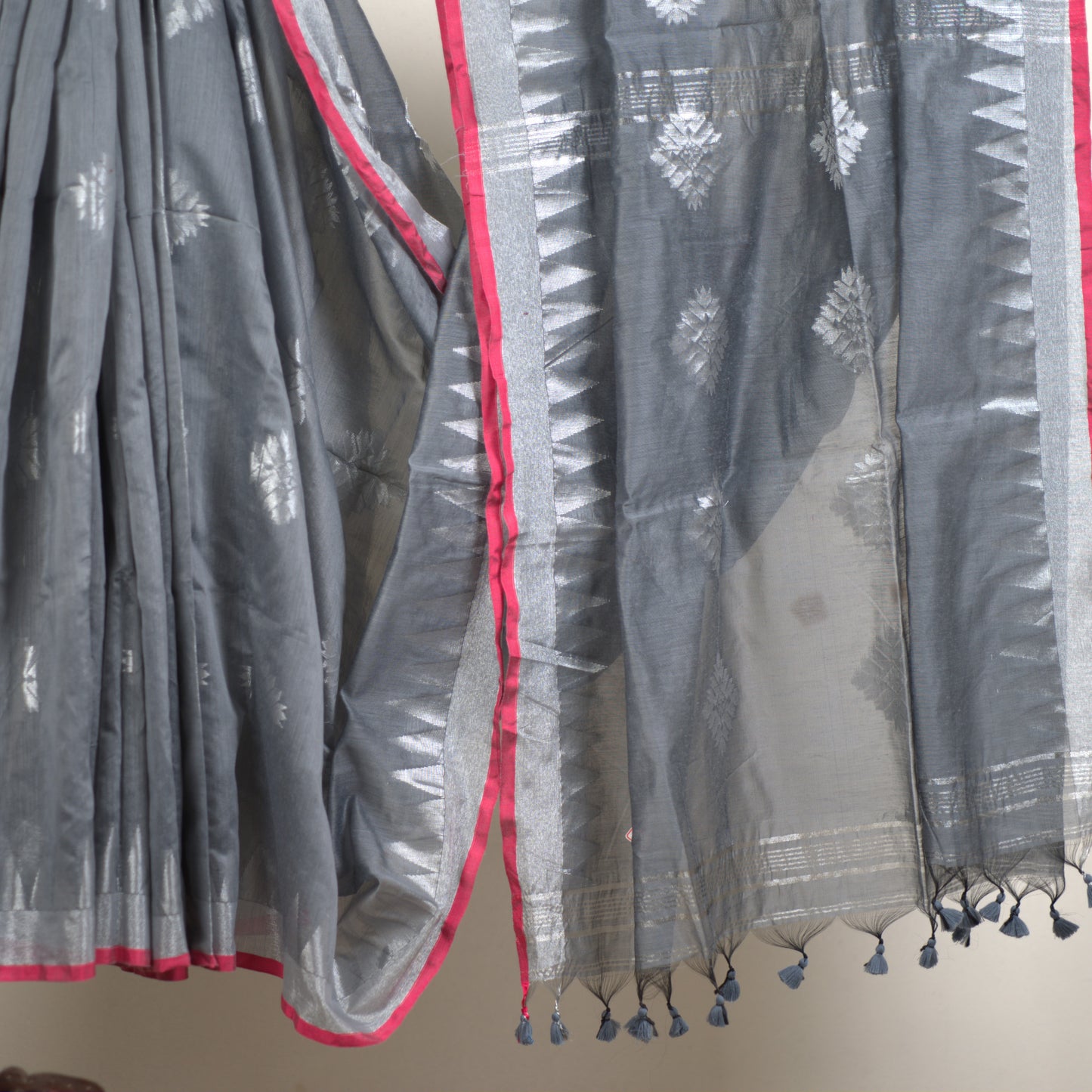Cotton Silk Saree with Attached Blouse (Handloom)