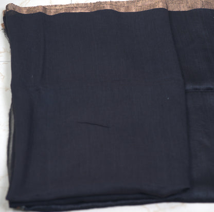 Matka Silk Saree with Muslin Pallu & Attached Blouse