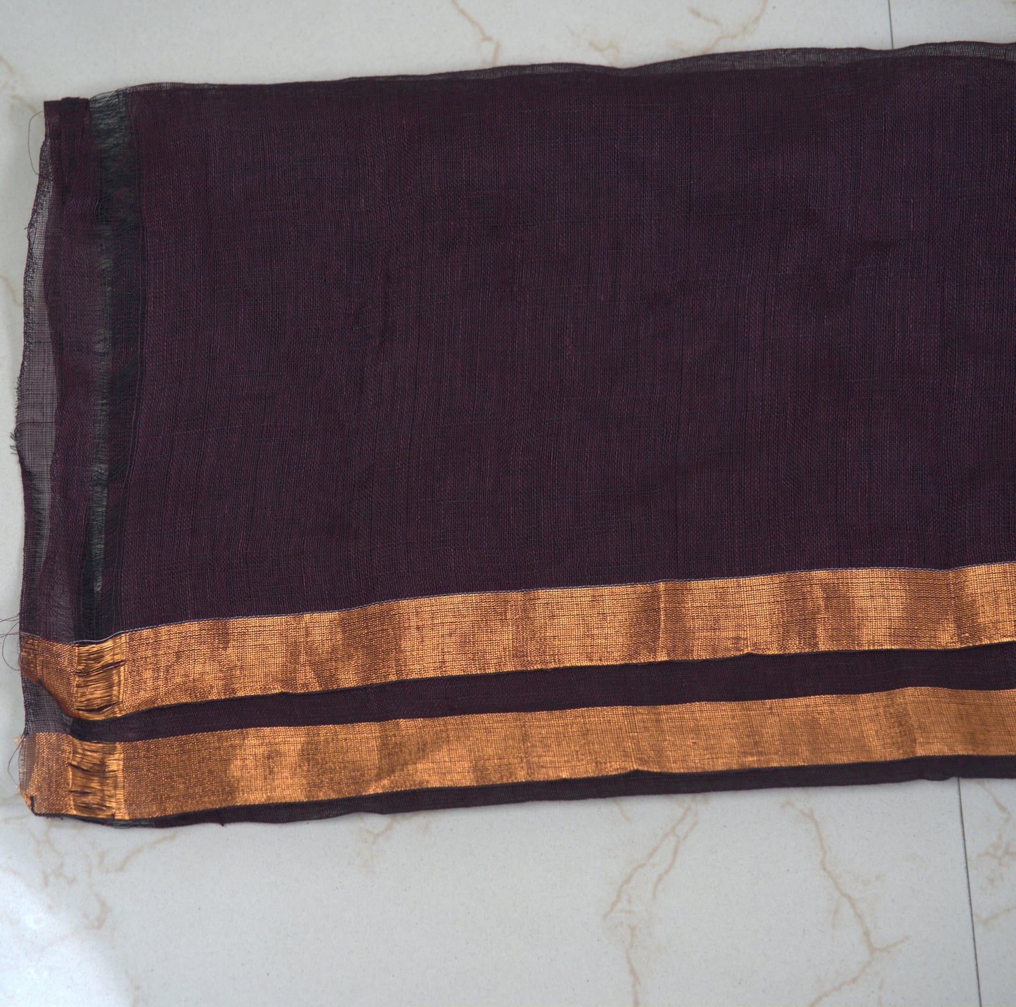 Pure Linen Saree with Attached Blouse