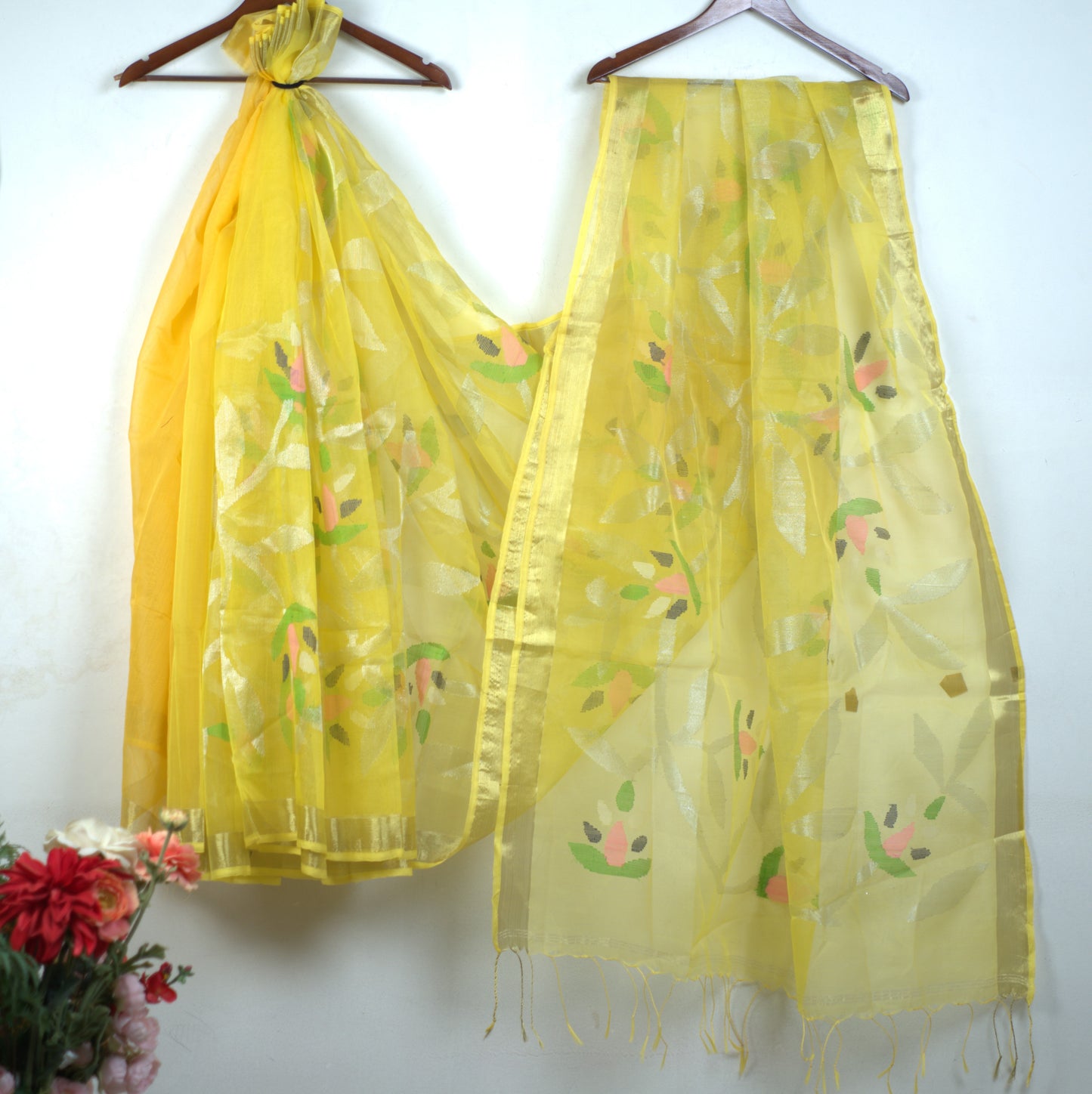 Latha Muslin Saree with Attached Blouse